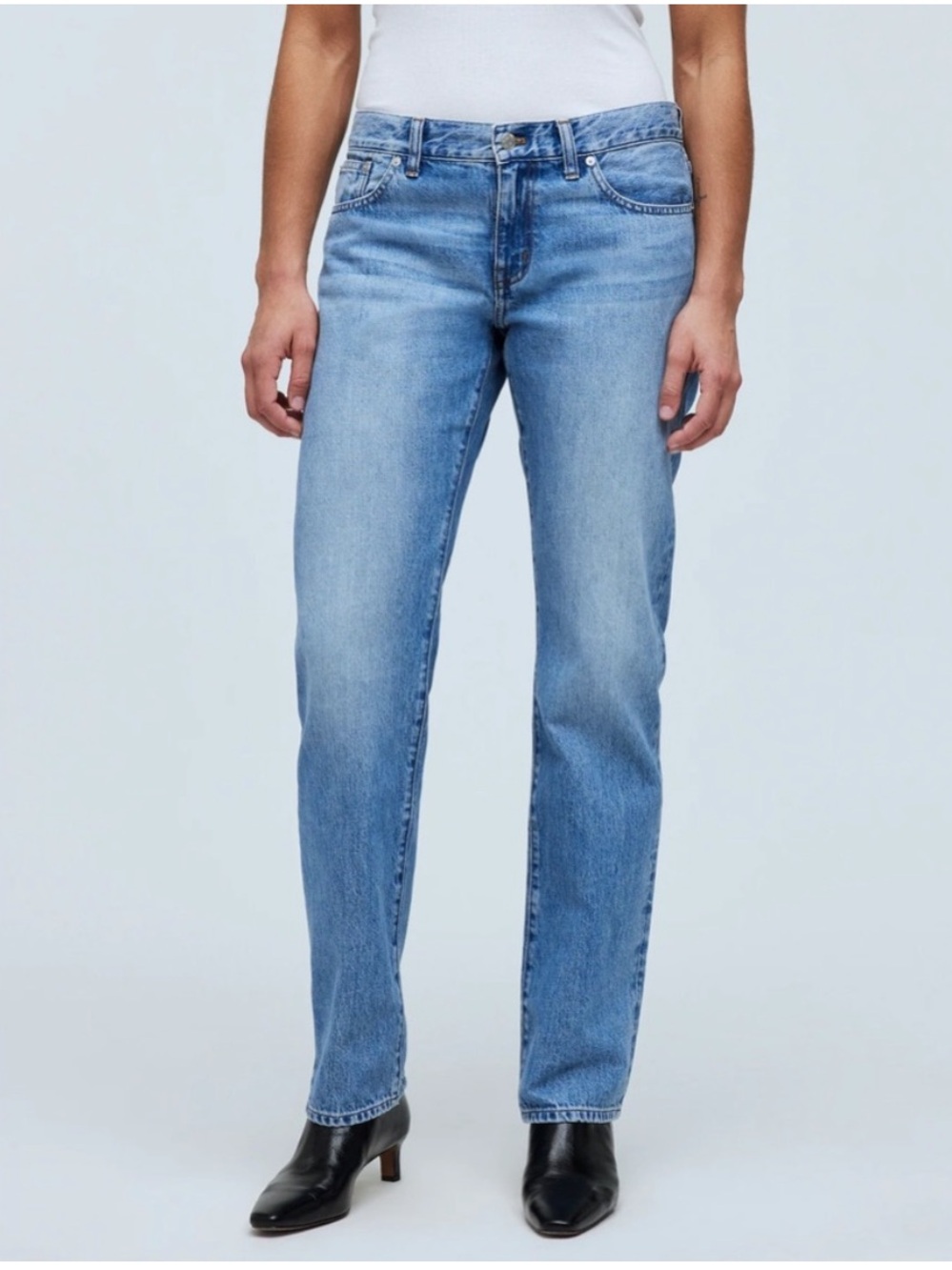 Madewell The Low Rise '90s Straight Jean In Arlee Wash Size 32